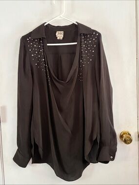Haute Hippie black silk long sleeve blouse silver studs Size Large